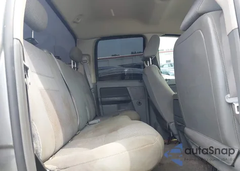 2006 Dodge Ram 1500 Slt/Trx4 Off Road/Sport z USA, uszkodzony, nr VIN 1D7HU18266S543598